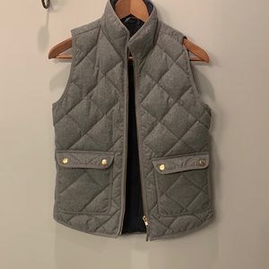 J.Crew quilted gray and navy vest. Size XXS.